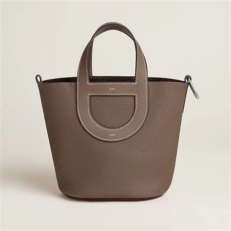 hermes in the loop 18 bag price